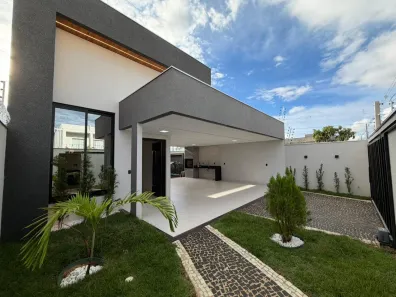Casa com 4 Quartos à venda, 300m² no Plano Diretor Sul, Palmas