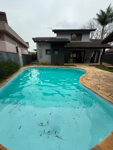 Casa de Condomínio com 3 Quartos para alugar, 200m² no Aruã, Mogi das Cruzes