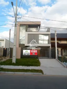 Sobrado com 3 Quartos à venda, 114m² no Tingui, Curitiba