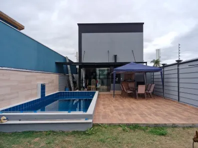 Casa com 3 Quartos à venda, 230m² no Jardim Jacinto, Jacareí
