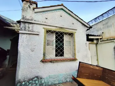 Casa com 2 Quartos à venda, 300m² no Caiçaras, Belo Horizonte