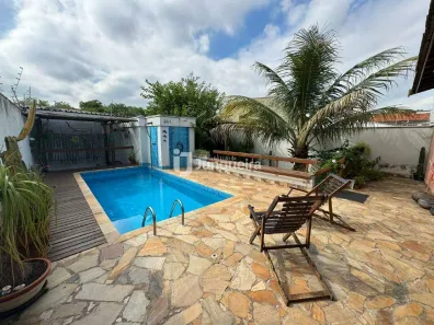 Casa com 3 Quartos à venda, 232m² no Castelinho, Piracicaba