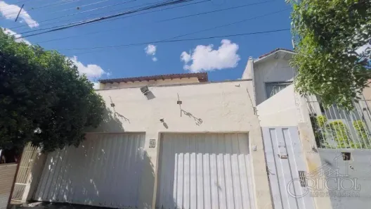 Casa com 3 Quartos à venda, 183m² no Bancários, Londrina