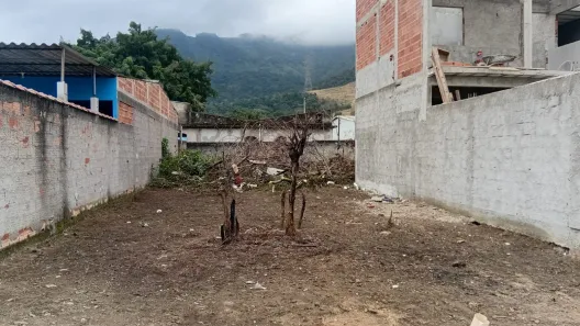 Lote/Terreno à venda, 128m² no Campo Grande, Rio de Janeiro
