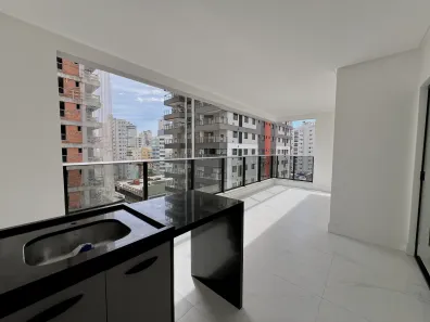 Apartamento com 3 Quartos à venda, 129m² no Meia Praia, Itapema