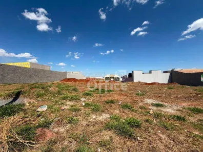 Lote/Terreno à venda, 600m² no Residencial Campos do Jordão, Anápolis