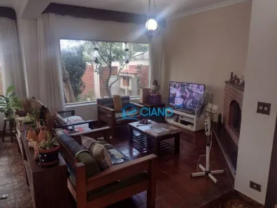 Sobrado com 4 Quartos à venda, 315m² no Jardim Avelino, São Paulo