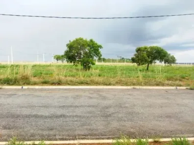 Lote/Terreno à venda, 327m² no Zona Rural,
