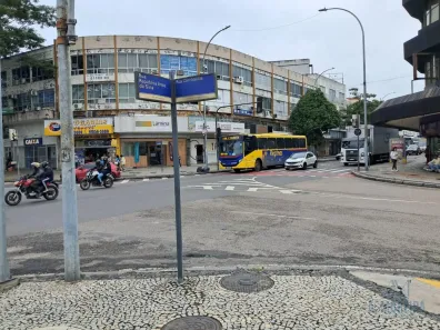 Sala Comercial à venda, 32m² no Portuguesa, Rio de Janeiro