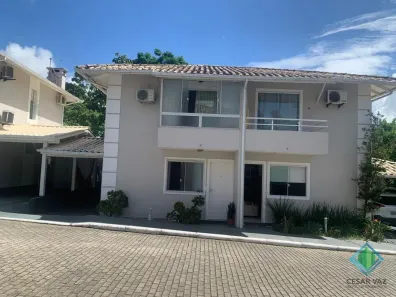 Casa de Condomínio com 2 Quartos à venda, 78m² no Centro, São José