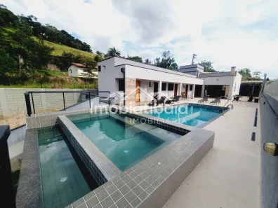 Fazenda/Sítio com 4 Quartos à venda, 250m² no Alpes de Bom Jesus, Bom Jesus dos Perdões