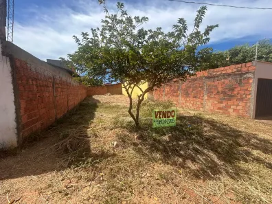 Lote/Terreno à venda, 273m² no Loteamento Lago Sul (Taquaralto), Palmas