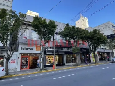 Sala Comercial para alugar, 400m² no Madureira, Caxias do Sul