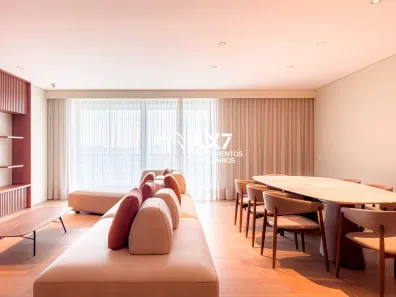 Apartamento com 2 Quartos para alugar, 213m² no Vila Gertrudes, São Paulo
