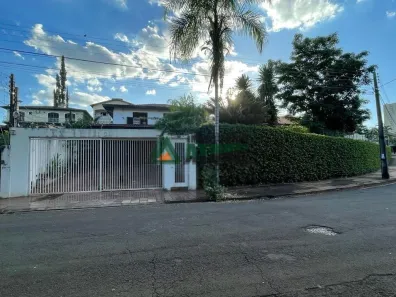 Casa com 5 Quartos à venda, 302m² no Jardim Nova Londrina, Londrina