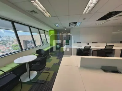 Sala Comercial para alugar, 550m² no Vila Olímpia, São Paulo