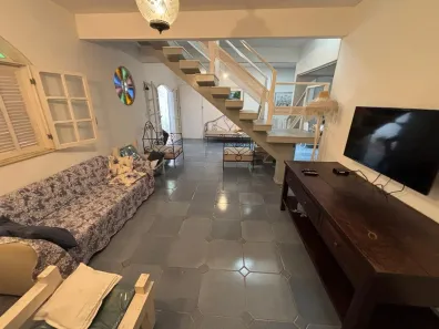 Casa com 7 Quartos à venda, 131m² no Centro, Cabo Frio