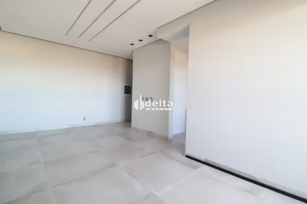 Apartamento com 3 Quartos para alugar, 99m² no Osvaldo Rezende, Uberlândia