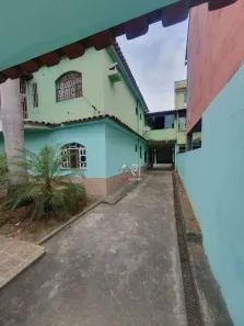Casa com 5 Quartos à venda, 240m² no Industrial, Vila Velha
