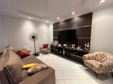 Casa com 3 Quartos à venda, 280m² no Parque Novo Mundo, Americana