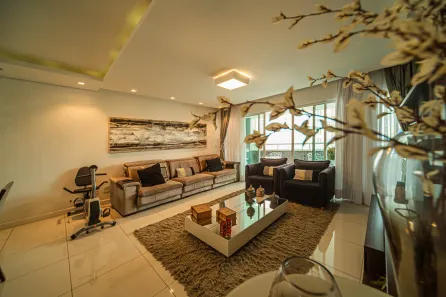 Apartamento com 4 Quartos à venda, 247m² no Santa Helena, Juiz de Fora