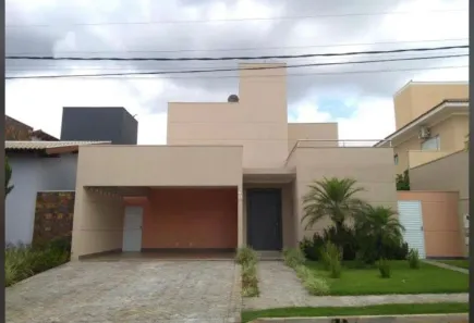 Casa com 3 Quartos à venda, 259m² no Recreio dos Bandeirantes, Uberaba