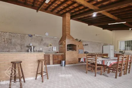 Casa com 4 Quartos à venda, 360m² no Vila Mury, Volta Redonda