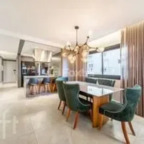 Apartamento com 3 Quartos à venda, 124m² no Moinhos de Vento, Porto Alegre