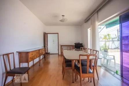 Casa com 3 Quartos à venda, 350m² no Jardim Oriental, São Paulo
