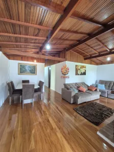 Fazenda/Sítio com 8 Quartos à venda, 600m² no Jardim Casa Nova, Capela do Alto