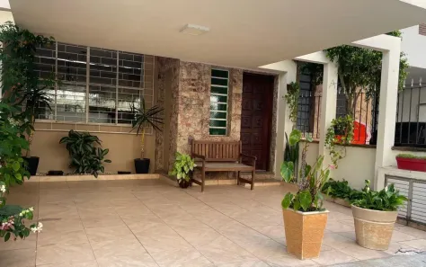 Casa com 3 Quartos para alugar, 130m² no Itaim Bibi, São Paulo