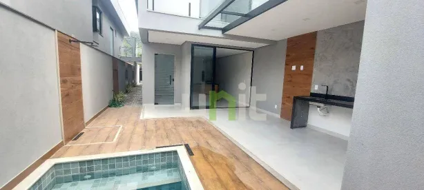 Casa com 4 Quartos à venda, 220m² no Piratininga, Niterói