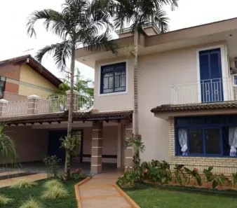 Casa com 3 Quartos à venda, 260m² no Glória, Joinville