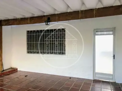 Casa com 2 Quartos para alugar, 63m² no Jardim Santa Edwiges (Grajaú), São Paulo