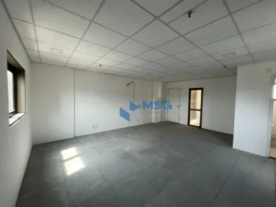 Sala Comercial para alugar, 665m² no Valongo, Santos