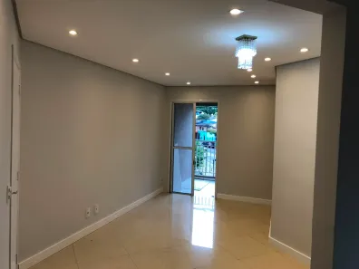 Apartamento com 2 Quartos à venda, 52m² no Jardim Henriqueta, Taboão da Serra