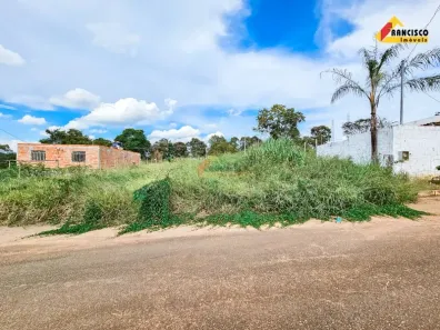 Lote/Terreno à venda, 500m² no Área Rural de Divinópolis, Divinópolis