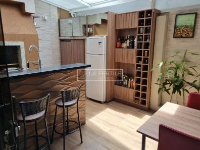 Sobrado com 4 Quartos à venda, 134m² no Cidade Industrial, Curitiba