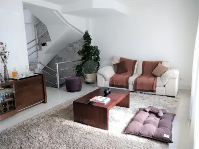 Casa de Condomínio com 4 Quartos à venda, 206m² no Jardim São Nicolau, São Paulo