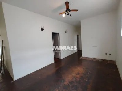 Casa com 3 Quartos para alugar, 250m² no Centro, Bauru