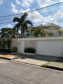 Casa de Condomínio com 4 Quartos à venda, 250m² no Campo Grande, Rio de Janeiro