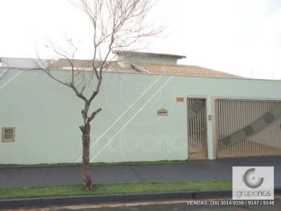 Casa com 3 Quartos à venda, 236m² no Residencial Cambuy, Araraquara