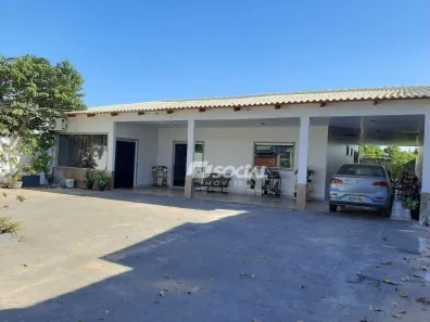 Casa com 3 Quartos à venda, 210m² no Cuniã, Porto Velho