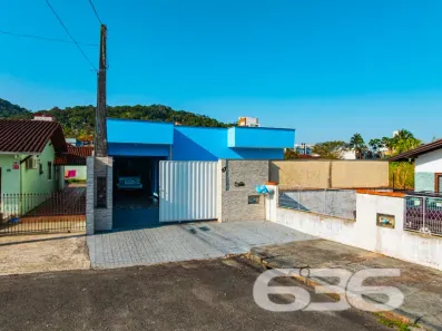 Casa com 4 Quartos à venda, 162m² no Saguaçu, Joinville