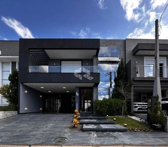 Casa de Condomínio com 3 Quartos à venda, 211m² no Central Park, Cachoeirinha