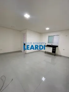 Ponto Comercial para alugar, 22m² no Vila Tibiriçá, Santo André
