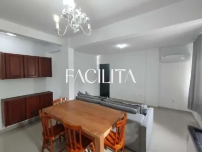 Apartamento com 2 Quartos para alugar, 70m² no Centro, Florianópolis