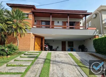 Casa de Condomínio com 3 Quartos à venda, 420m² no Alphaville, Santana de Parnaíba