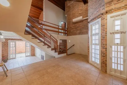Casa com 3 Quartos à venda, 196m² no Jardim Sabará, Porto Alegre