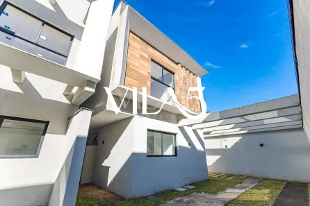Casa com 3 Quartos à venda, 92m² no Novo Mundo, Curitiba
